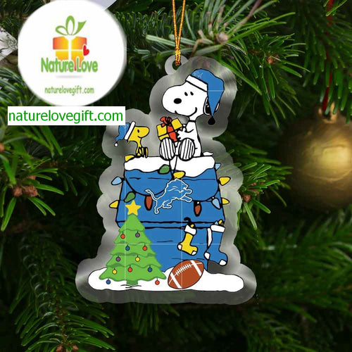Detroit Lions Snoopy Merry Christmas NFL Acrylic Tree Decoration Ornament