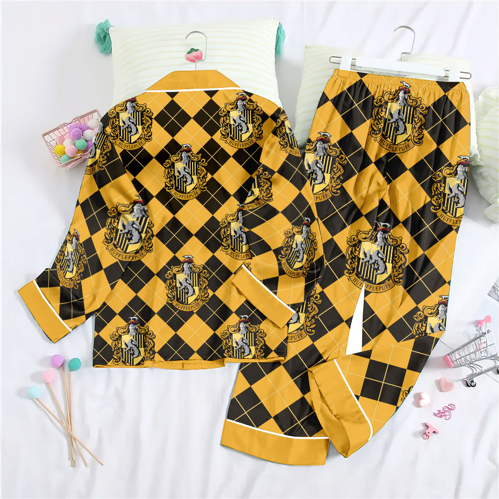 Harry Potter X Hufflepuff Satin Pajama Set with Piping – TMTHU7239