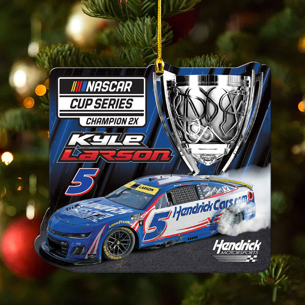 Kyle Larson 2025 NASCAR Cup Series Champion Custom Shape 2-sided Acrylic Ornament – TANTN18301