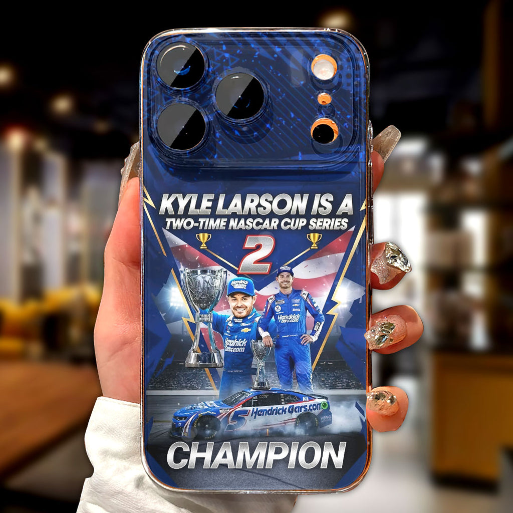 Kyle Larson 2025 NASCAR Cup Series Champion Phone Case – HOATT14508