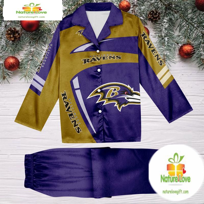 NFL Baltimore Ravens Football Team Winter Satin Pajamas Set Gift for Fans