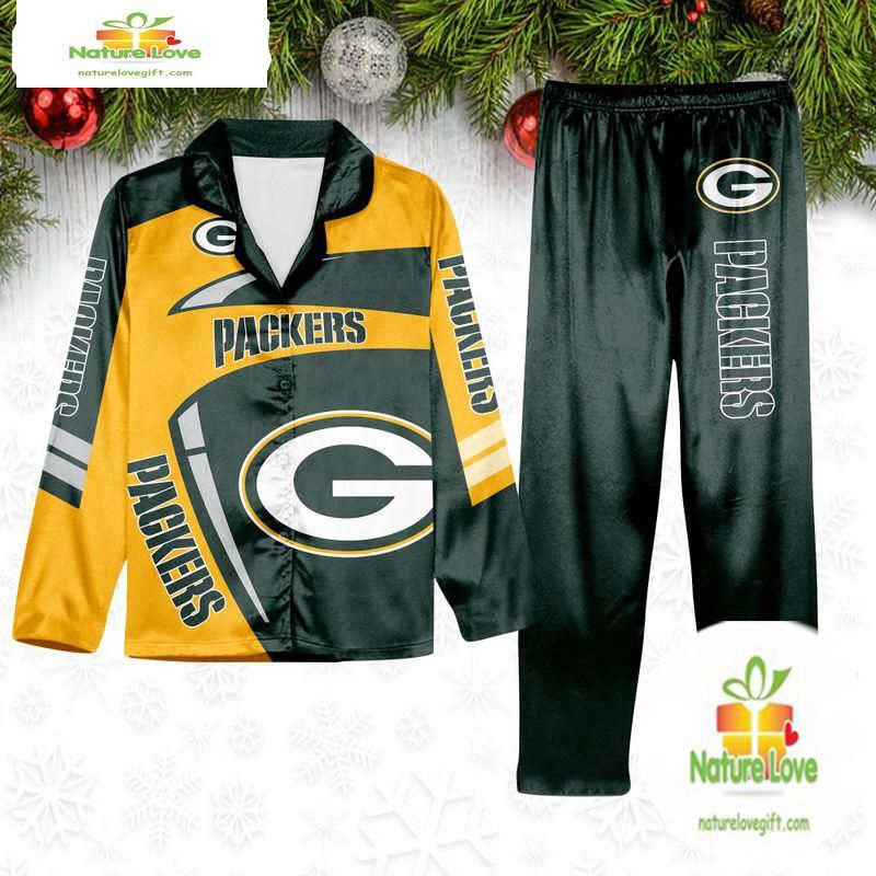 NFL Green Bay Packers Football Team Winter Satin Pajamas Set Gift for Fans