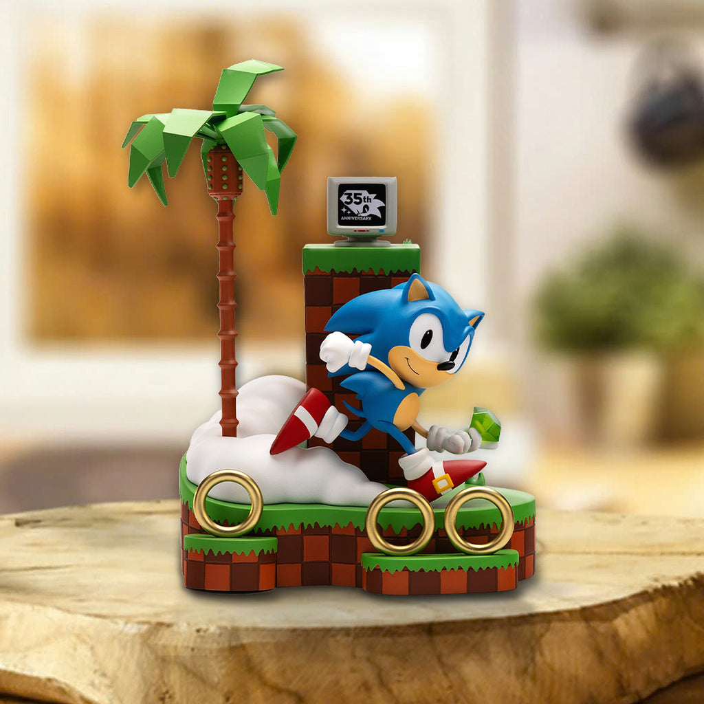 Sonic the Hedgehog 35th Anniversary Custom Shape Acrylic Plaque – TANTN23983