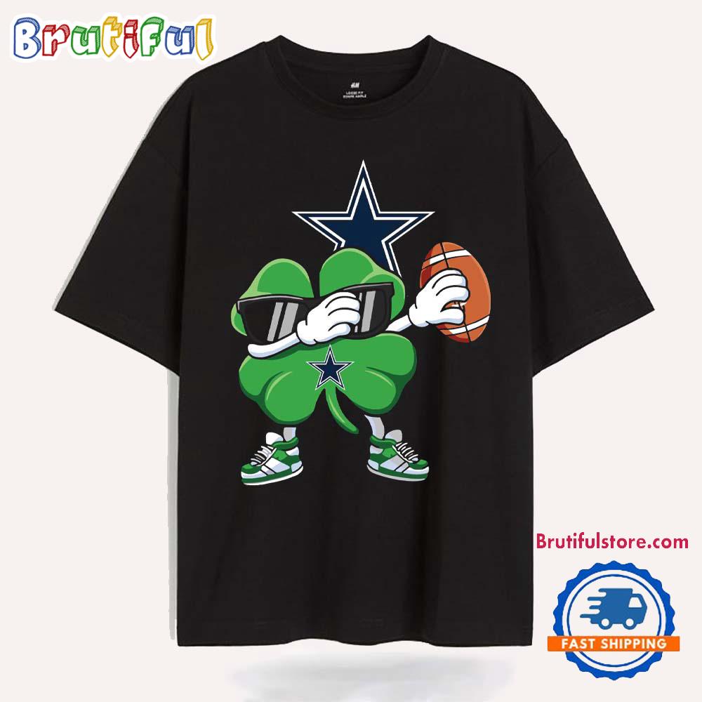 Dabbing Shamrock Football St Patricks Day Dallas Cowboys NFL 2025 T Shirt