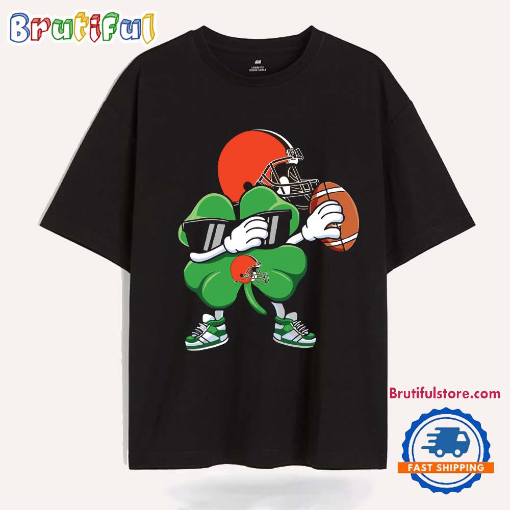 Dabbing Shamrock St Patricks Day Cleveland Browns NFL 2025 T Shirt