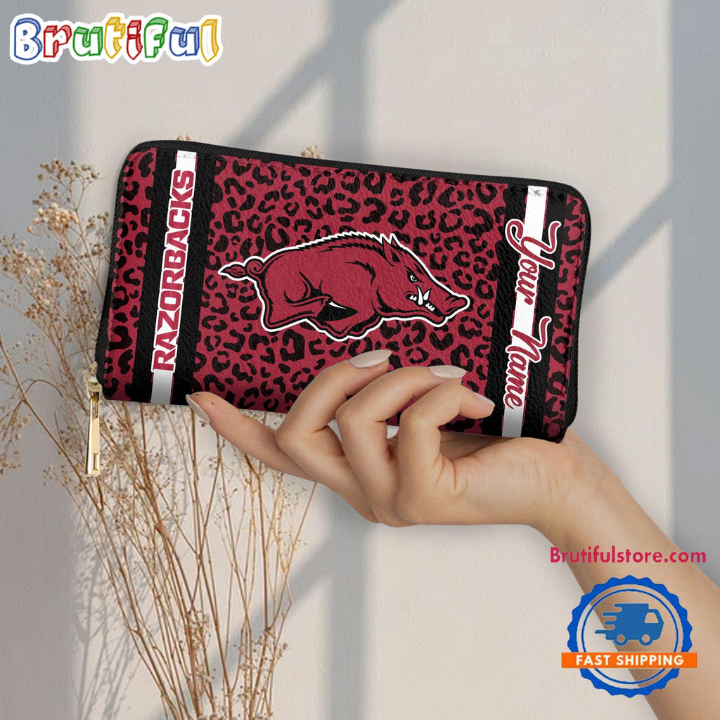 NCAA Arkansas Razorbacks Leopard Women’s Zip Around Wallet, Sporty Women’s Wallet