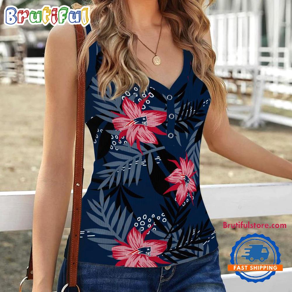 New England Patriots Hibiscus Pattern Women’s V-Neck Ribbed Tank Top