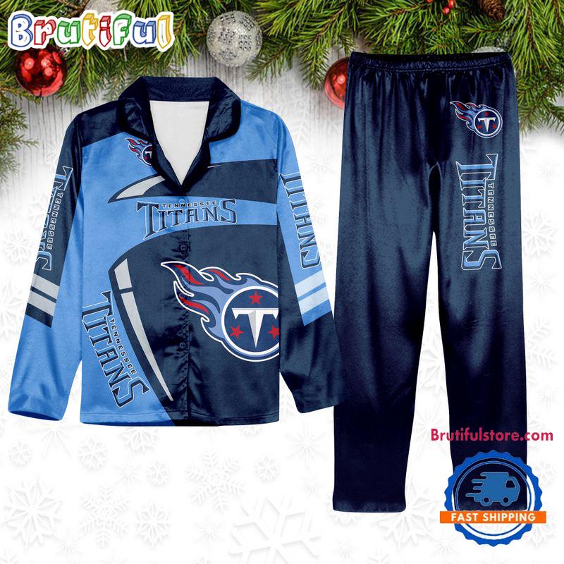 NFL Tennessee Titans Special Football Team Winter Season Satin Pajamas Set