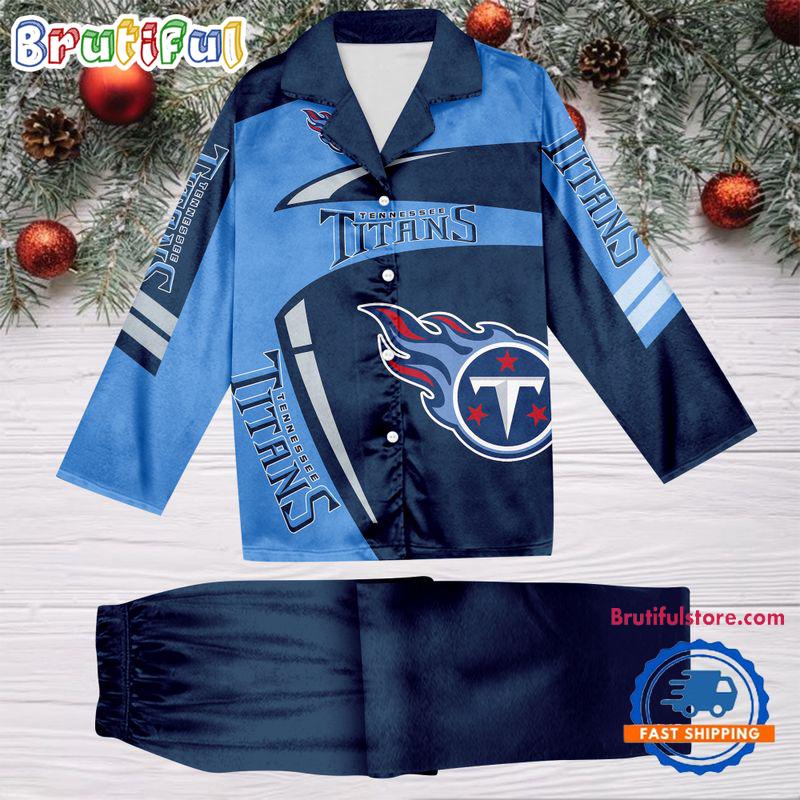 NFL Tennessee Titans Special Football Team Winter Season Satin Pajamas Set