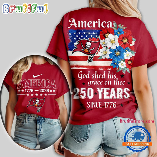 Tampa Bay Buccaneers NFL America God Shed His Grace On Thee Unisex T Shirt