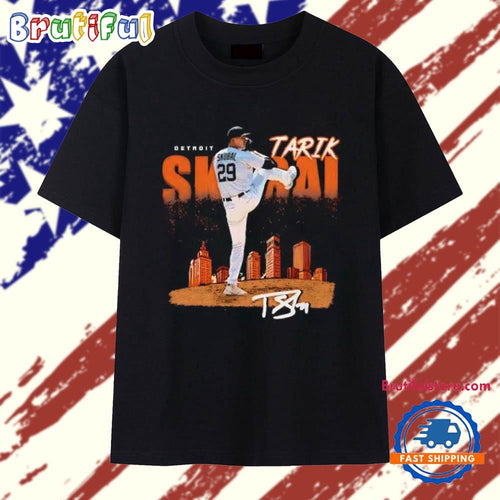 Tarik Skubal pitching skyline Detroit Tigers T Shirt