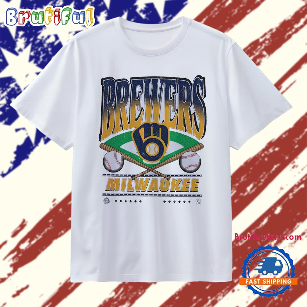 Vintage Milwaukee Brewers Baseball Logo T Shirt